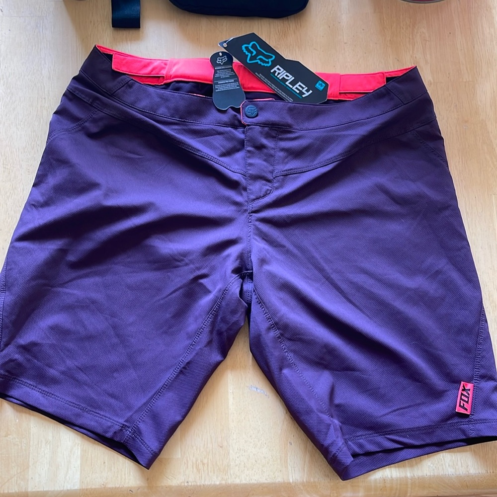 W Fox biking shorts Large